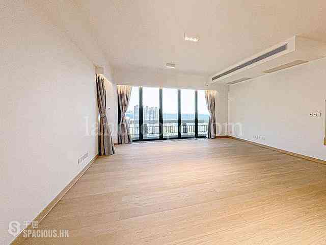 Repulse Bay - Fortuna Court 01