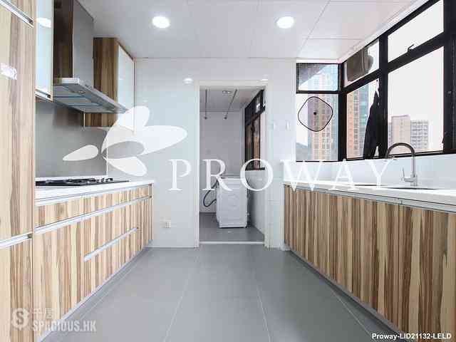 Jardines Lookout - Park Place Block A 08