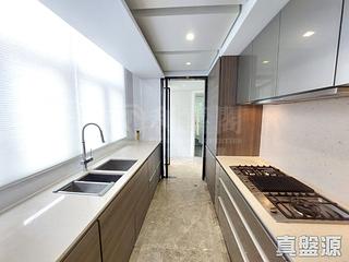 Stanley - Redhill Peninsula Site A (Phase 4) Block 6 03