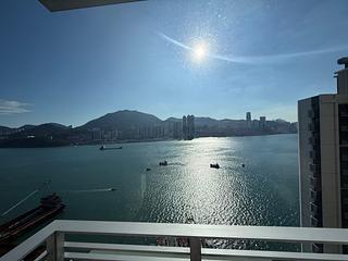 Yau Tong - The Coast Line Phase 2 The Coast Line I﻿I Tower 2A 06