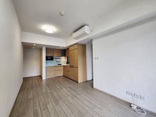Tseung Kwan O - The Wings IIIA Block 3A 05