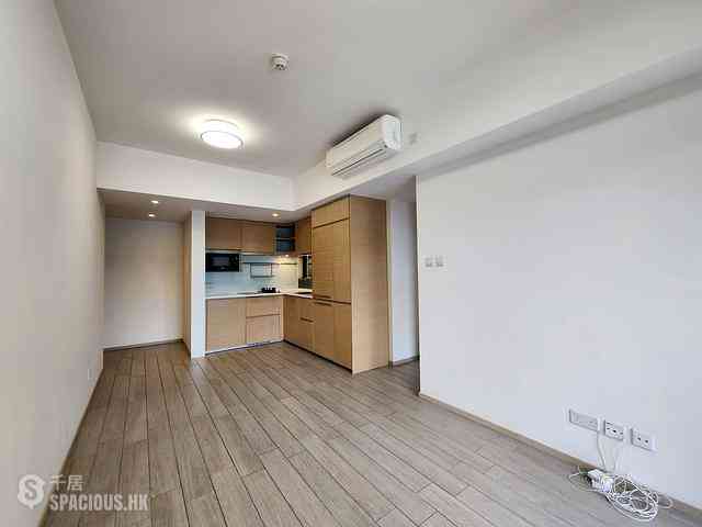 Tseung Kwan O - The Wings IIIA Block 3A 05