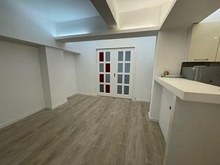 Central - 37, Peel Street 06