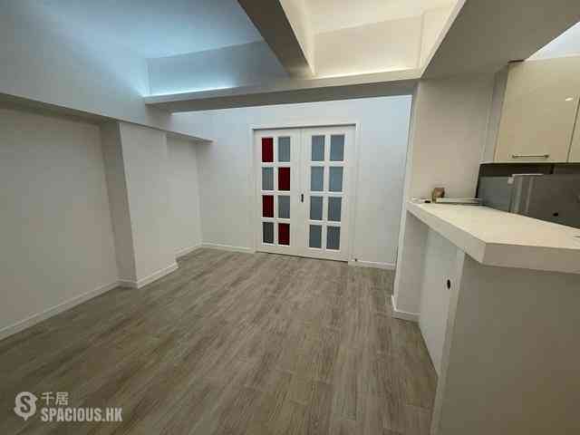 Central - 37, Peel Street 06