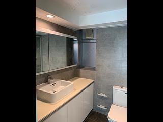 West Kowloon - The Waterfront Phase 2 Block 7 05