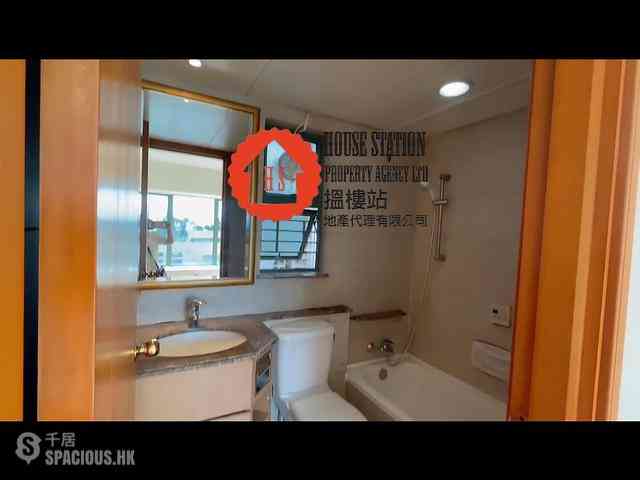 Tai Kok Tsui - Park Avenue Phase 1 Block 7 04