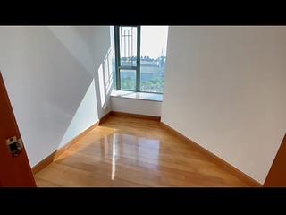 Tai Kok Tsui - Park Avenue Phase 1 Block 7 07