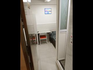Sheung Wan - 277, Des Voeux Road Central 08