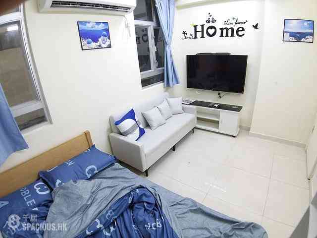 Sheung Wan - 277, Des Voeux Road Central 01