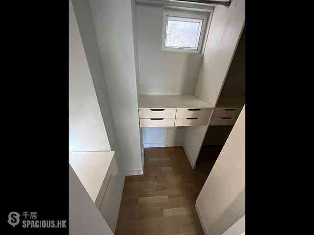 Kennedy Town - Markfield Building 02