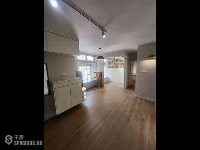 Kennedy Town - Markfield Building 01