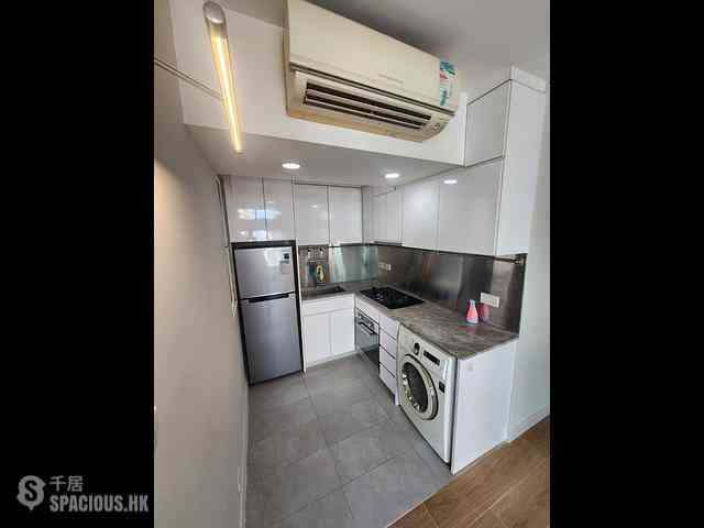 Kennedy Town - Markfield Building 07