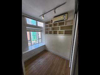 Kennedy Town - Markfield Building 08