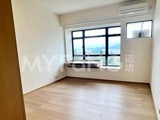 Repulse Bay - Grand Garden Block 1 11