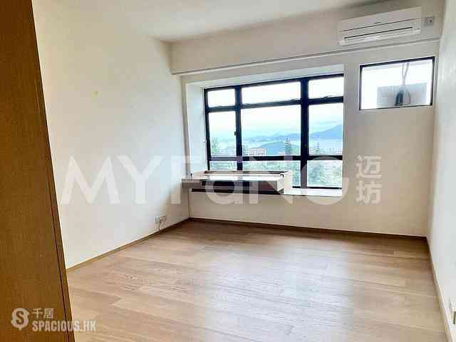 Repulse Bay - Grand Garden Block 1 11