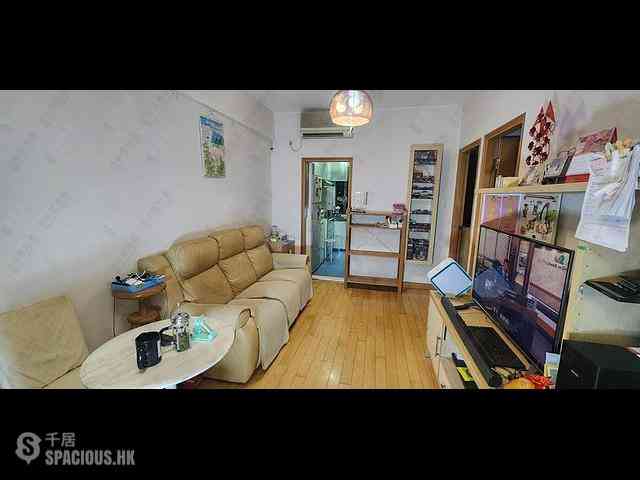 Sai Ying Pun - True Light Building 09