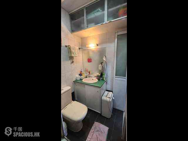 Sai Ying Pun - True Light Building 10