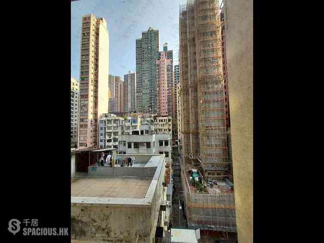 Sai Ying Pun - Tong Nam Mansion 01
