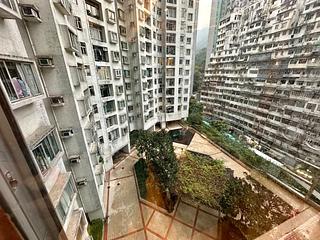 Quarry Bay - Parkvale Tower 1 Cheung Pak Mansion 03