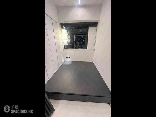 Sai Ying Pun - Yen Shun Mansion 04