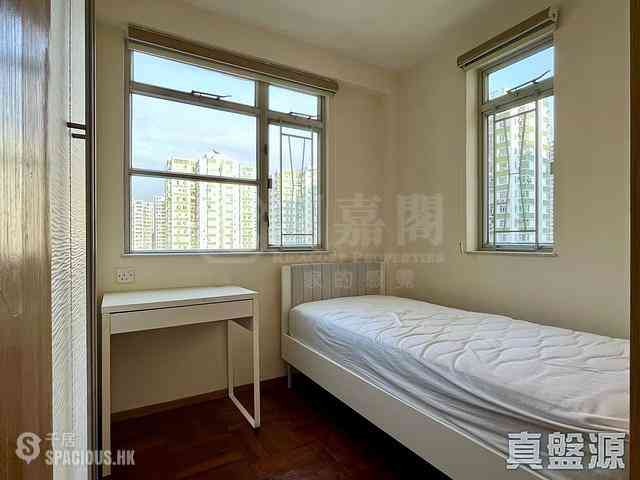 Quarry Bay - Nan Fung Sun Chuen 03