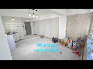 Sai Ying Pun - Tak Yan Building 03