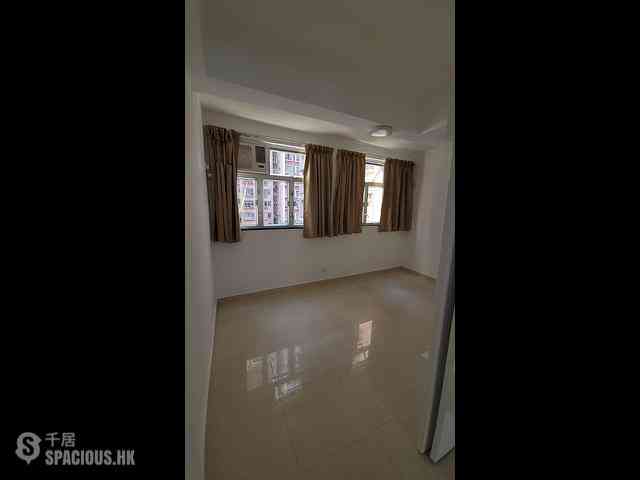 Sai Ying Pun - 35-37, High Street 02