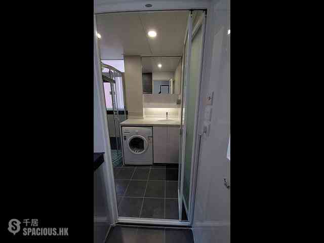 Sai Ying Pun - 35-37, High Street 06