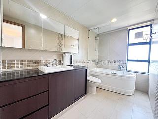 Repulse Bay - Ruby Court 06