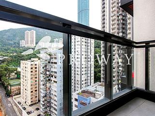 Happy Valley - The Aster (Resiglow) 03
