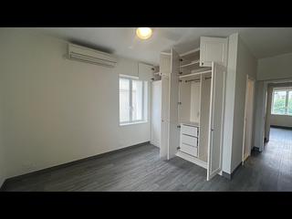 Chung Hom Kok - Villa Piubello 07