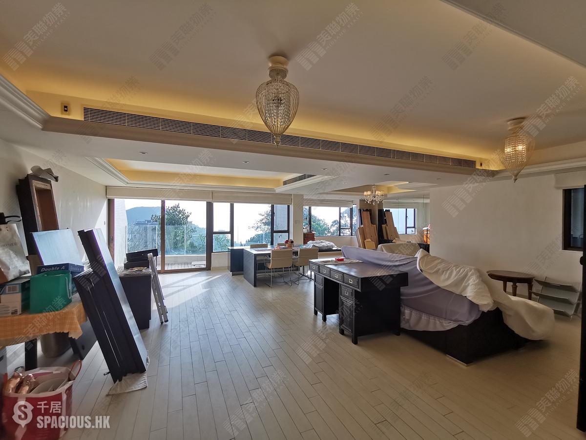 The Peak - Montebello 01