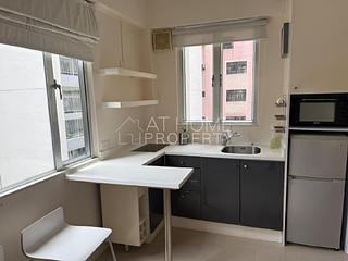 Soho - 2-4, Staunton Street 05