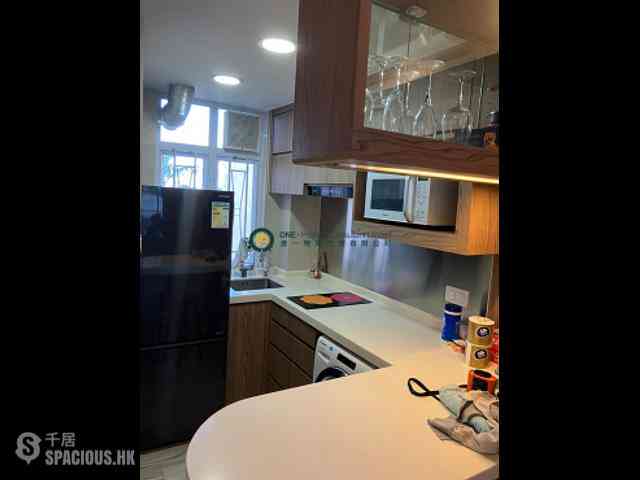 Sai Ying Pun - Wah Lap House 02