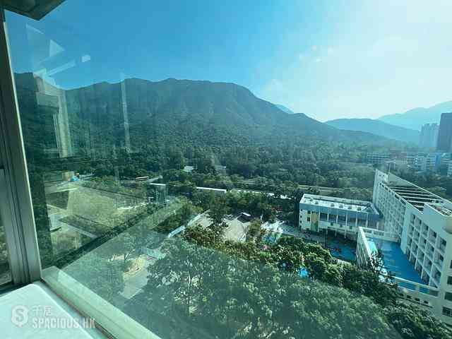 Tung Chung - Coastal Skyline Phase 1 Block 5 04