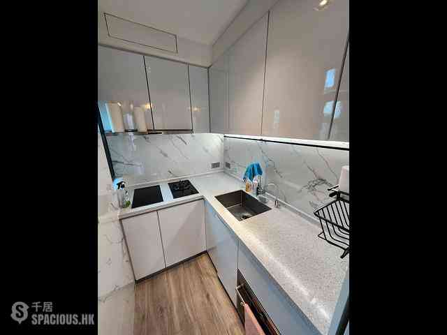 Sai Ying Pun - Elite Court 08
