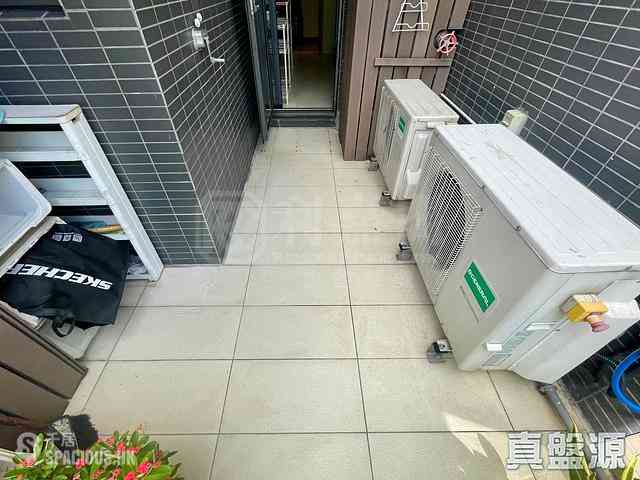 Tseung Kwan O - Alto Residences Block 8 06