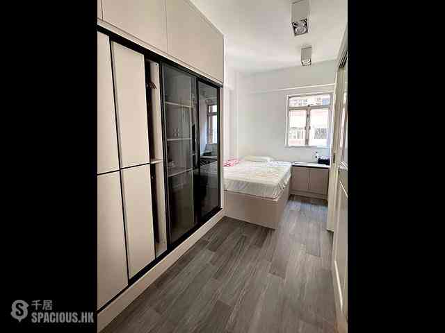 Kennedy Town - Kam Hing Building 02