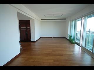 Tai Hang - The Legend Block 2 03