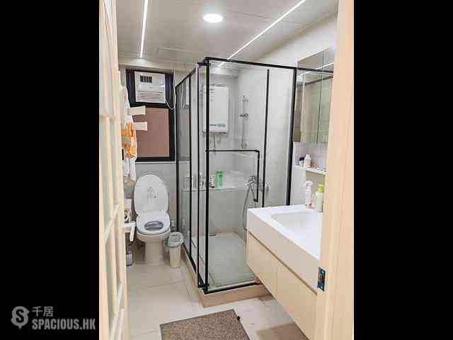 Pok Fu Lam - Baguio Villa Block 23 10