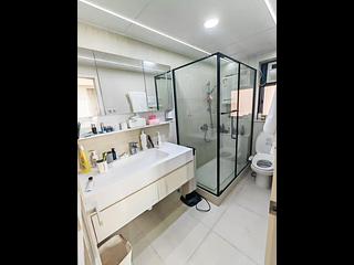 Pok Fu Lam - Baguio Villa Block 23 07