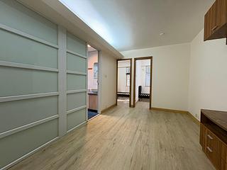 Sai Ying Pun - Fung Yu Building 09