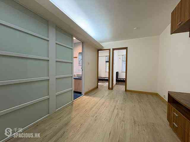 Sai Ying Pun - Fung Yu Building 09