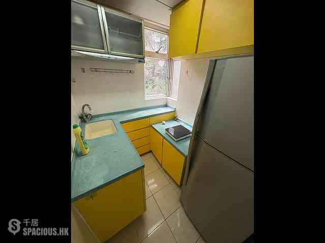 Sai Ying Pun - Fung Yu Building 10