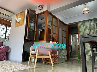 Central - 16-18, Kau U Fong 02