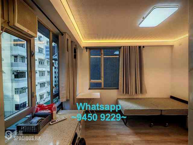 Sheung Wan - Yick Fung Building 02