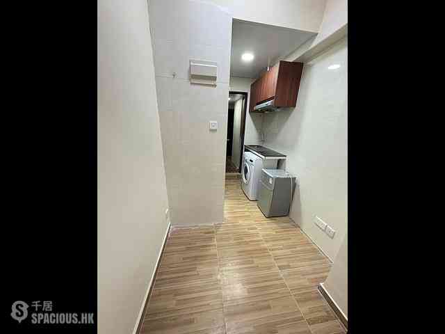 Prince Edward - 181, Fa Yuen Street 03