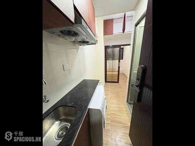 Prince Edward - 181, Fa Yuen Street 04