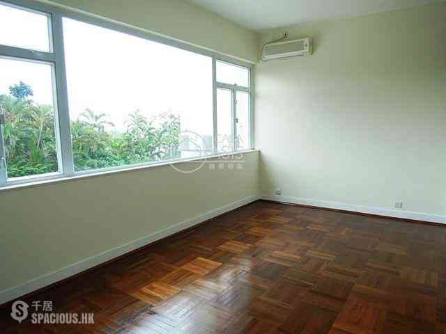 Shouson Hill - Pak Villa 02