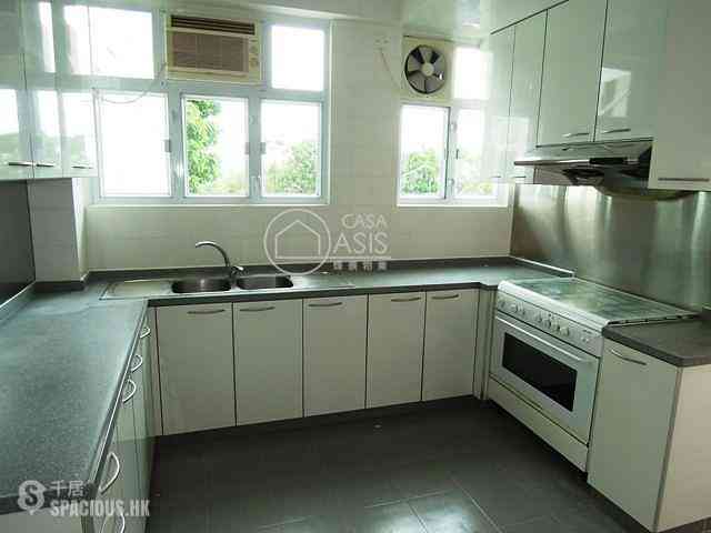 Shouson Hill - Pak Villa 05